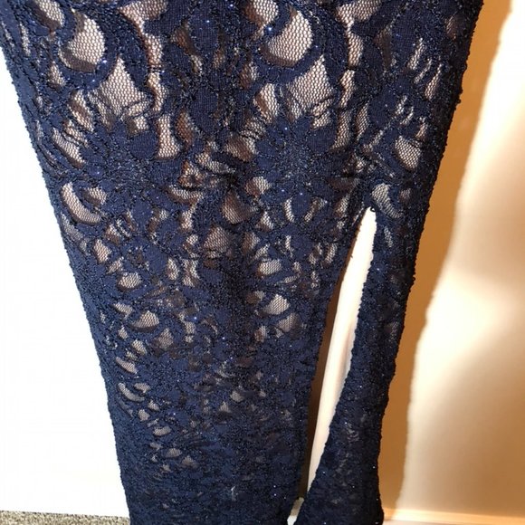 Size 3 City Triangles Glitter Lace Gown with Slit - Picture 5 of 10